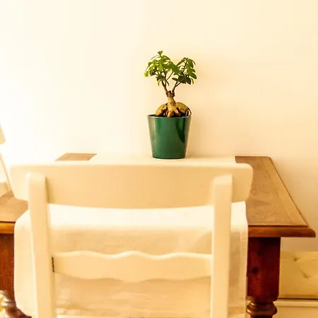 Appartement Lovely Apt Near Monceau Park Paris
